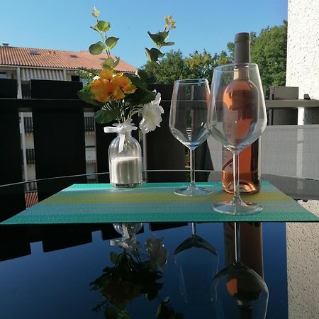 생죠지드디돈느 Agreable Studio Avec Terrasse A150M De La Plage 아파트 외부 사진